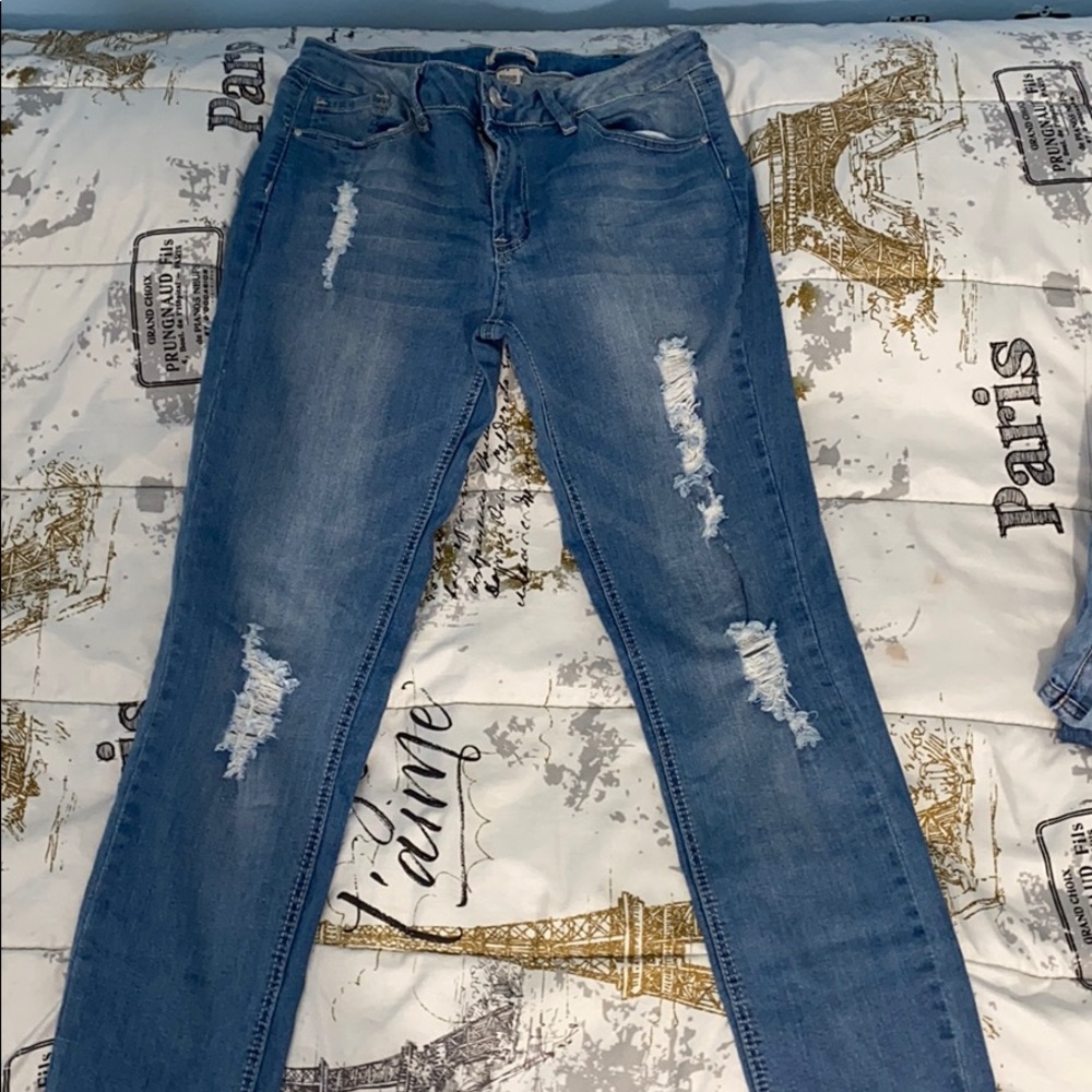 light wash jeans